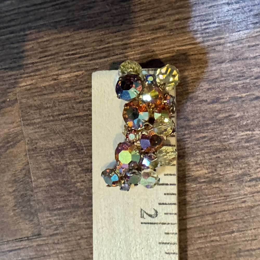 Vintage Earlobe Aurora Borealis Cluster Clip On Earrings Rhinestone Runway - Picture 7 of 9
